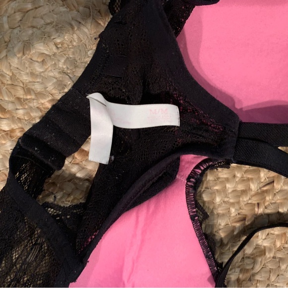 2 Victoria secret PINK padded bralettes size medium - Picture 4 of 9
